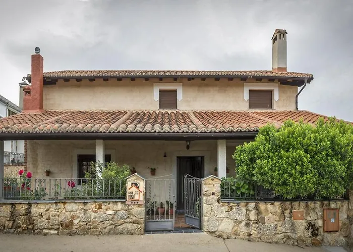 Laura アパート *