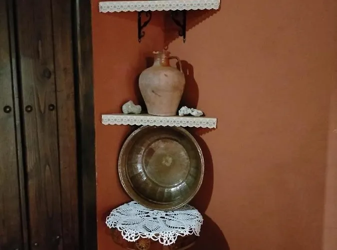 Laura アパート *