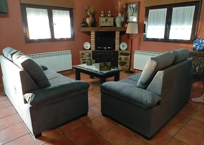 Laura アパート ミランダ・デル・カスタニャル